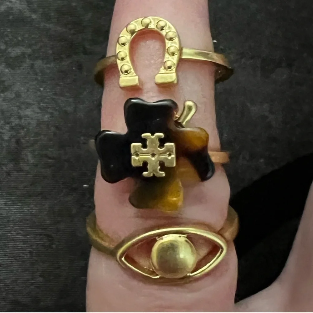 Designers Brands For Customers That Love To Wear Casual and Elegant Accessories;